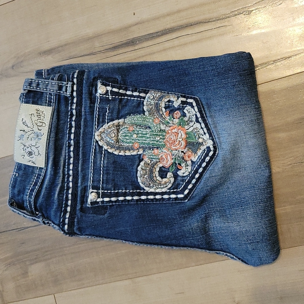Grace in LA jeans